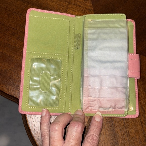 Fossil  wallet  billfold  card holder checkbook cover  leather  pink smooth NWOT - Picture 9 of 15